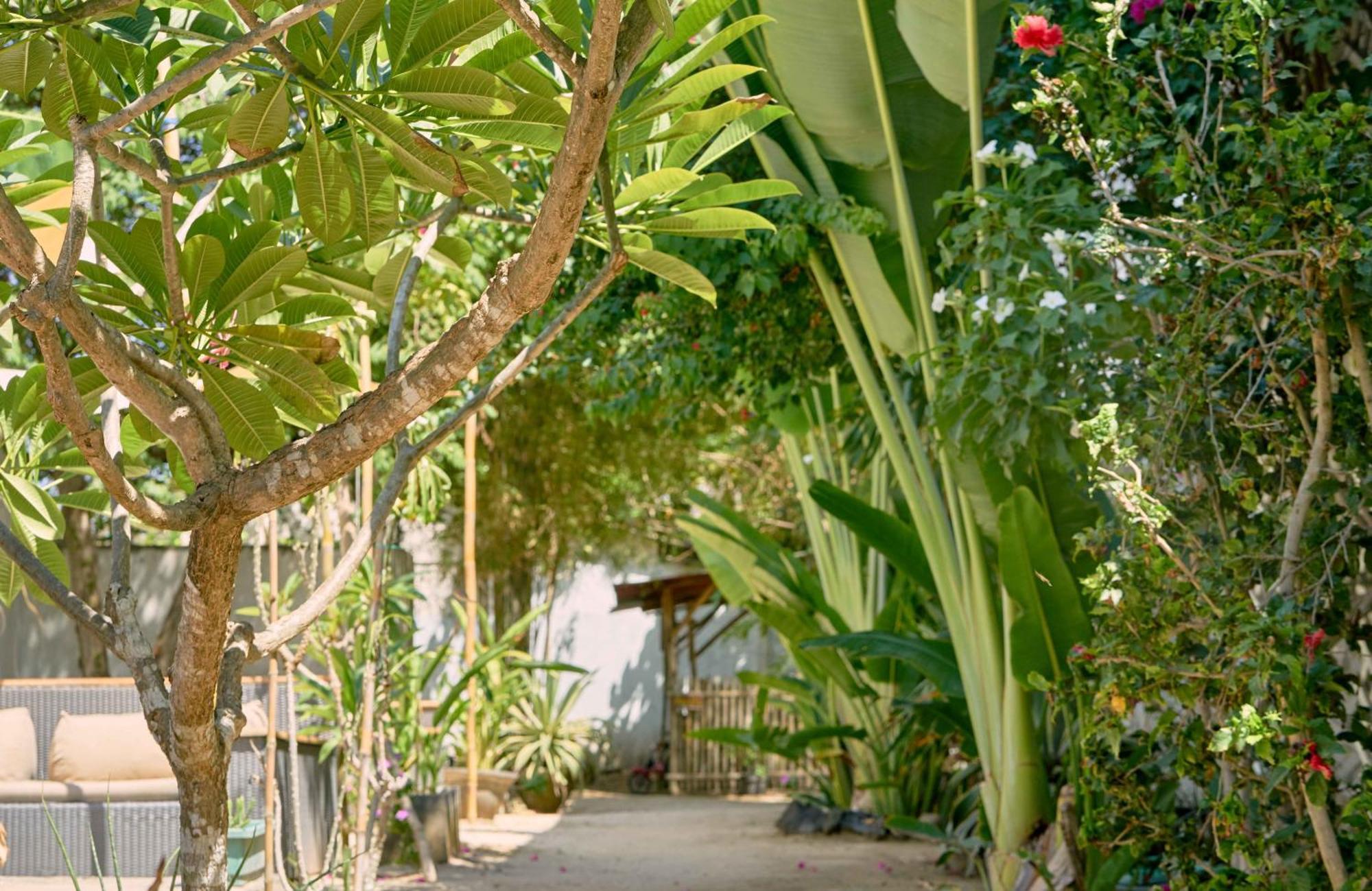 Isla Indah Retreat Boutique Hotel Lembongan Exterior foto